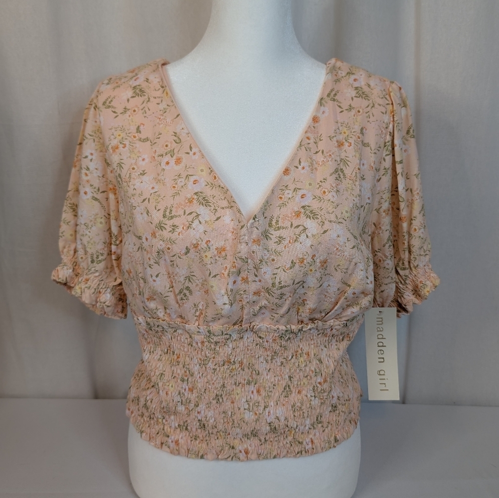 Madden Girl Ditsy Peach Floral Smocked V Neck Puff Sleeve Blouse - Picture 3 of 11